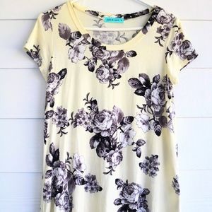 Cream Shirt With White and Black Flowers